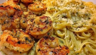 GARLIC BUTTER SHRIMP WITH CREAMY GARLIC PARMESAN LINGUINE