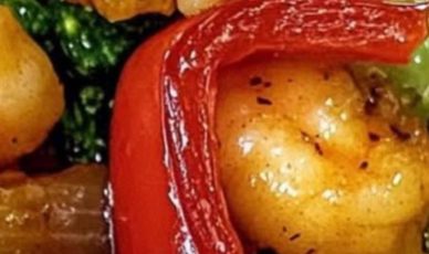 Shrimp & Broccoli Stir-Fry in Garlic Soy Sauce