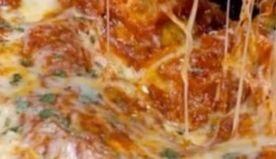 Viral Crockpot Ravioli Lasagna