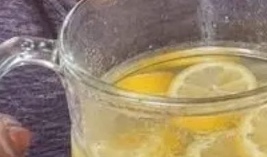 Baking Soda and Lemon Water: How to Prepare It Safely and What You Should Know