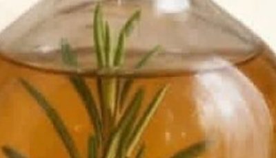 Women, Start Taking Apple Cider Vinegar… Here’s What You Should Know